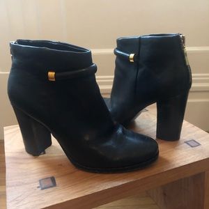AERIN black leather ankle boots